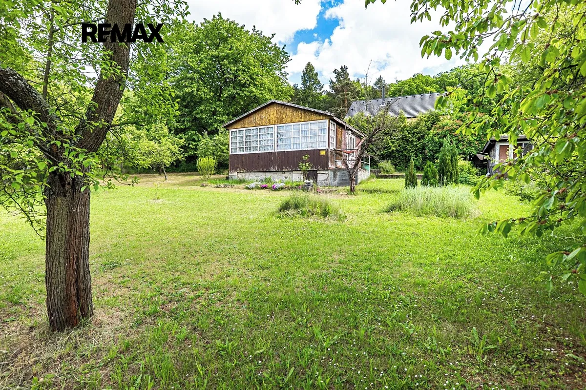 Prodej stavebního pozemku 775 m²